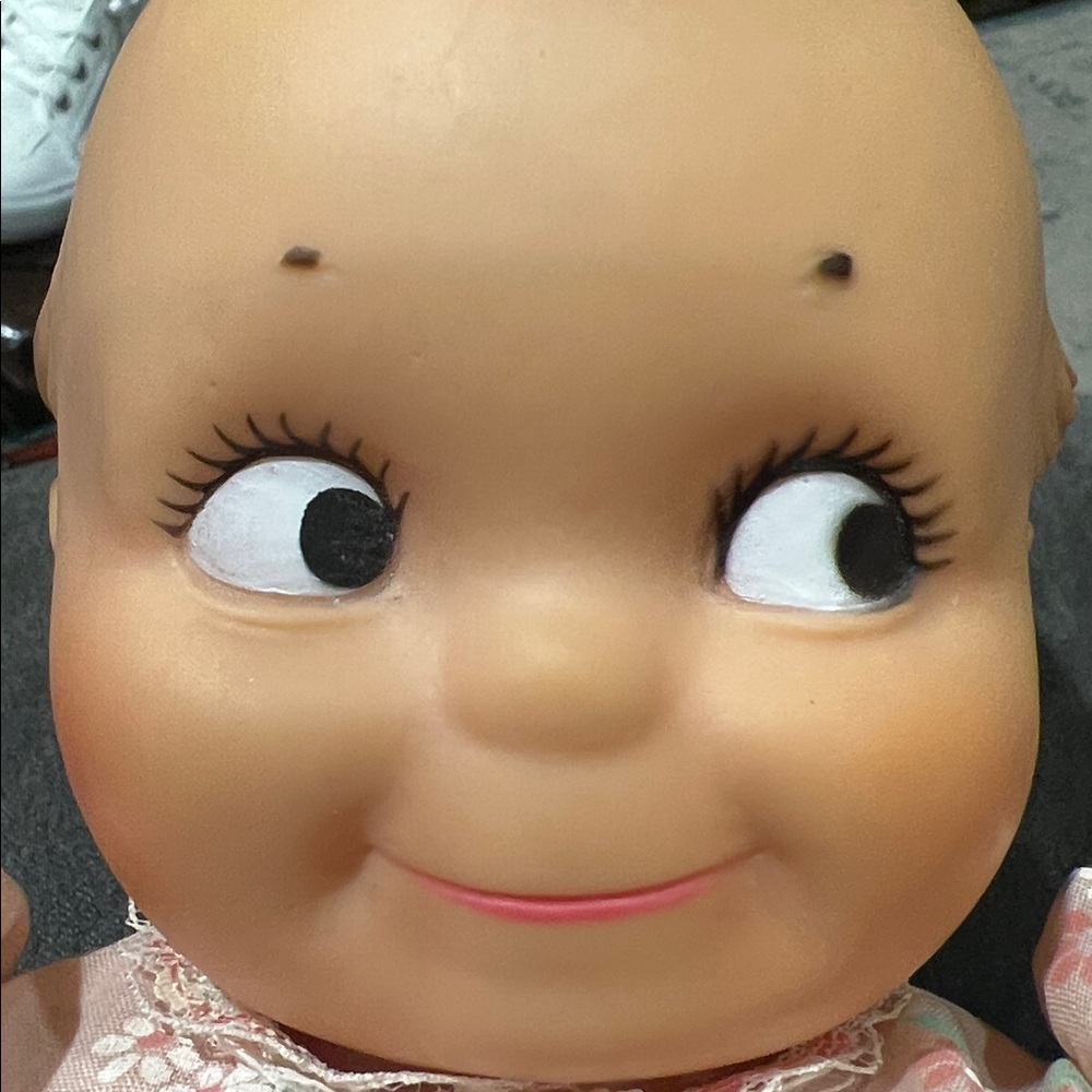 Vintage Cameo Kewpie Doll: 12-inch Vinyl Toy, Posable Arms and legs squeaky toy - Picture 13 of 13